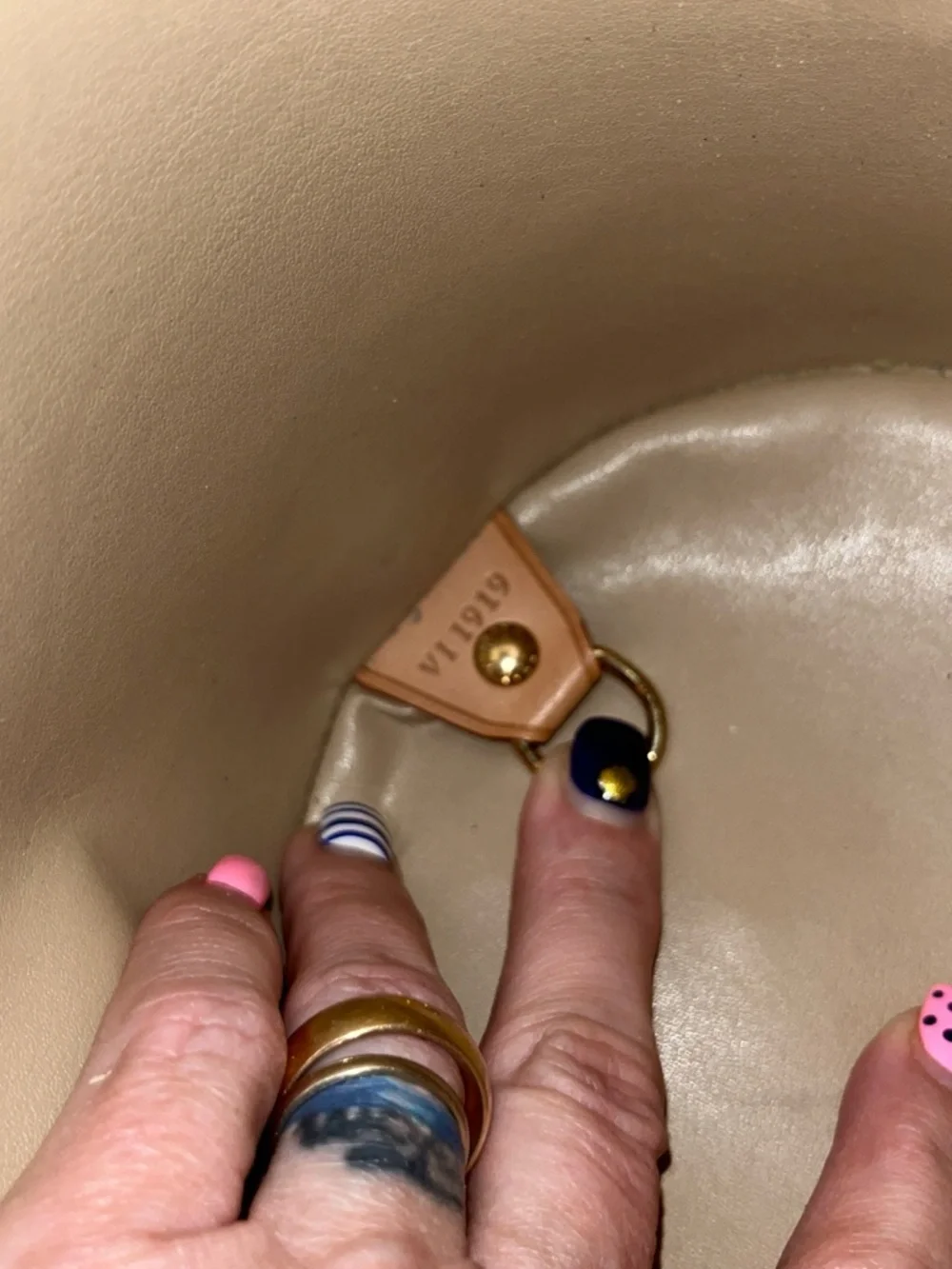 Louis Vuitton Vernis Papillon Pm Barrel Bag - Picture 12 of 14